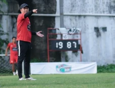 3 Laga Tak Terkalahkan,...