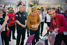 Jokowi Dukung Aplikasi...