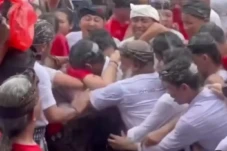 Usai Nyepi, Remaja Denpasar...