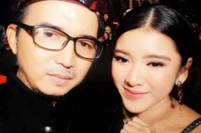 Orang Tua Tiara Andini...