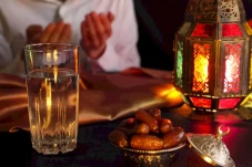 Ramadan di Seluruh Dunia,...