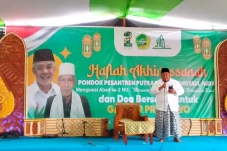 Keliling Ponpes Indonesia,...