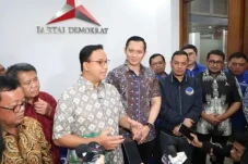 Tim Kecil Koalisi Perubahan...