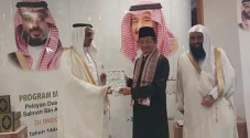 Arab Saudi Serahkan...