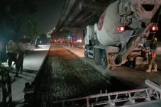 Hati-hati Lewat Jakarta-Cikampek,...