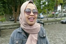 Terima Bantuan Gerobak...