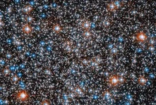 Teleskop Hubble Rekam...