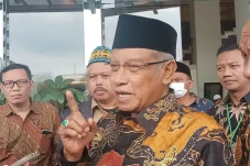 Anies Baswedan Bangun...