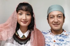 5 Artis yang Menemani...