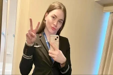 Pramugari Transgender...