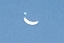 Fenomena Bulan Sabit...