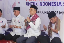 Partai Perindo Perkuat...