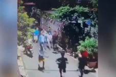 Tawuran Sajam Berkedok...