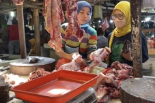 Pedagang Pede Daging...