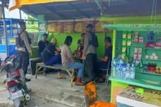 Ini Hukum Buka Warung...
