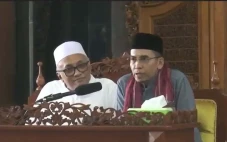Baca Kitab di Ponpes...