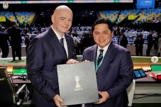 Ketum PSSI Erick Thohir...