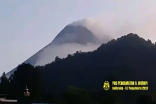 Gunung Merapi Sejak...