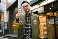 Raffi Ahmad Bantu Bayar...
