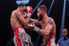Caleb Plant Legawa Kalah...