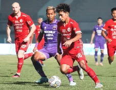 Hasil Liga 1 Persita...