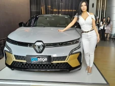 Mobil Listrik Renault...