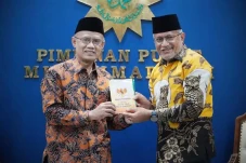 Muhammadiyah Berikan...