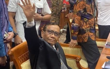 3 Politisi Penantang...