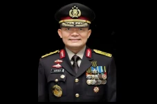 Profil Komjen Arief...