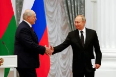 Belarusia Bela Putin:...