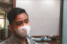 Bikin Jajak Pendapat...