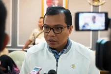 Awiek PPP Prediksi Reshuffle...
