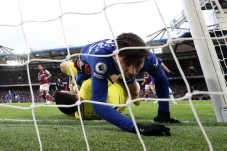 Chelsea Dipermalukan...