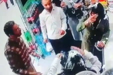 Jadi Korban Penyiraman...