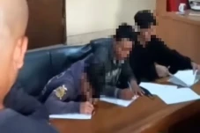 5 Remaja Konvoi Sambil...