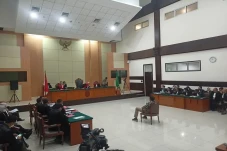 Sidang Dakwaan Pencemaran...