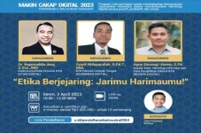 Webinar Literasi Digital,...