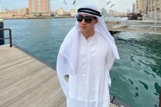 Bulan Ramadan, Verrell...