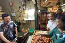 Harga Telur dan Daging...