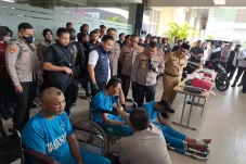 Nekat! Komplotan Rampok...