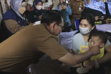 Pemkab Bekasi Targetkan...