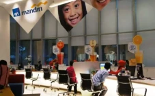 AXA Mandiri Perkuat...