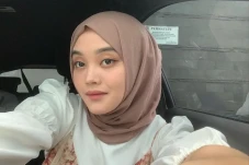 Rindu Lina Jubaedah,...