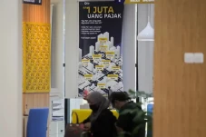 Awasi Perpajakan, Sri...