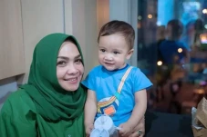 Rieta Amilia Tak Suka...