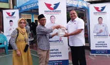 Partai Perindo Berbagi...