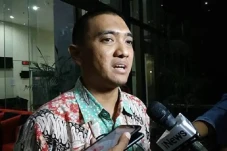 Cabut Akses Endar, Eks...