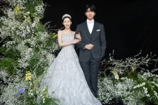 Pernikahan Lee Seung...