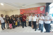 Terima Bantuan, Ketua...