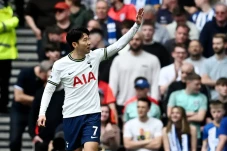 Rekor Son Heung-min,...